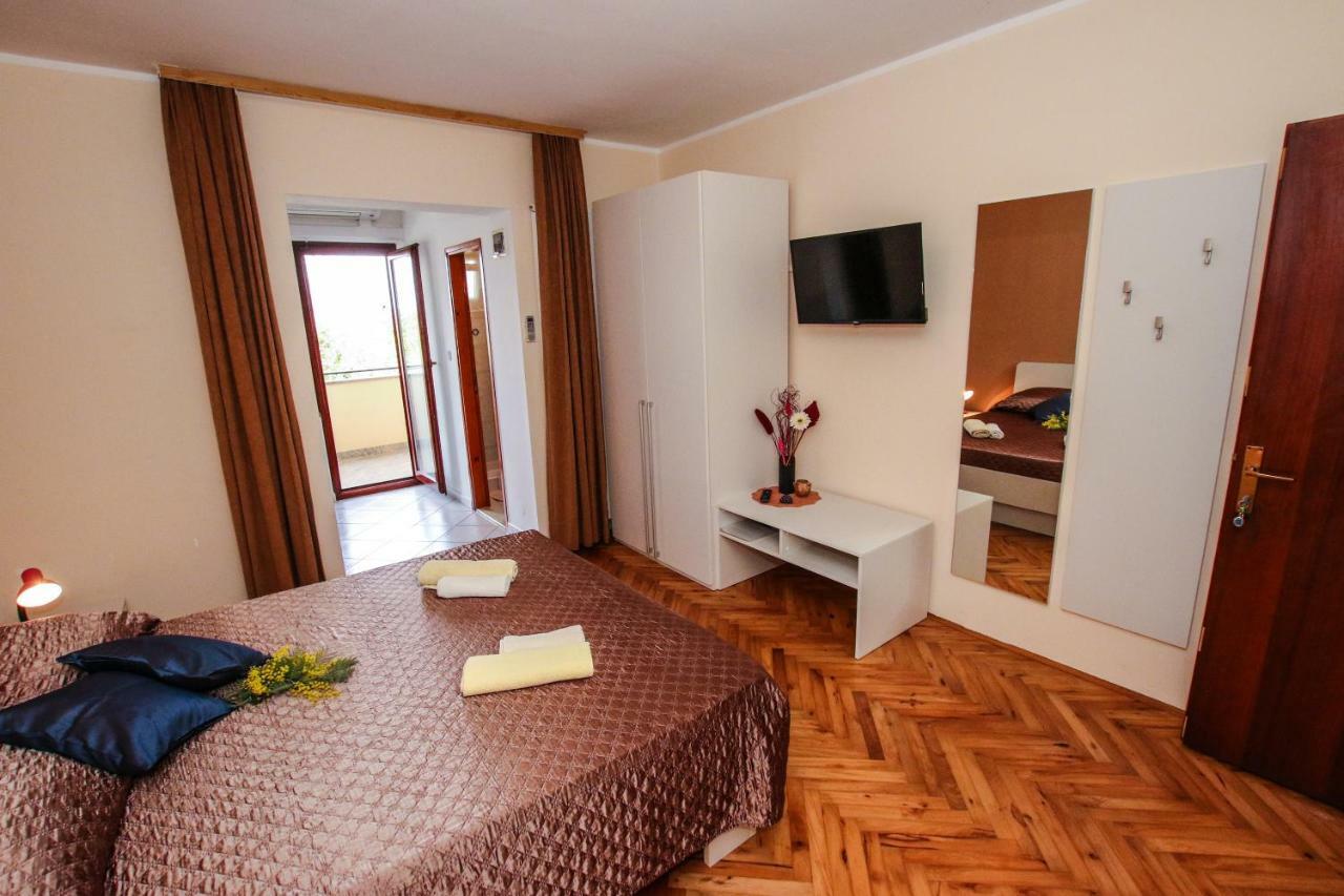 Apartments Ritosa Porec Exterior photo