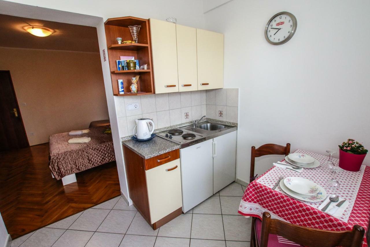 Apartments Ritosa Porec Exterior photo
