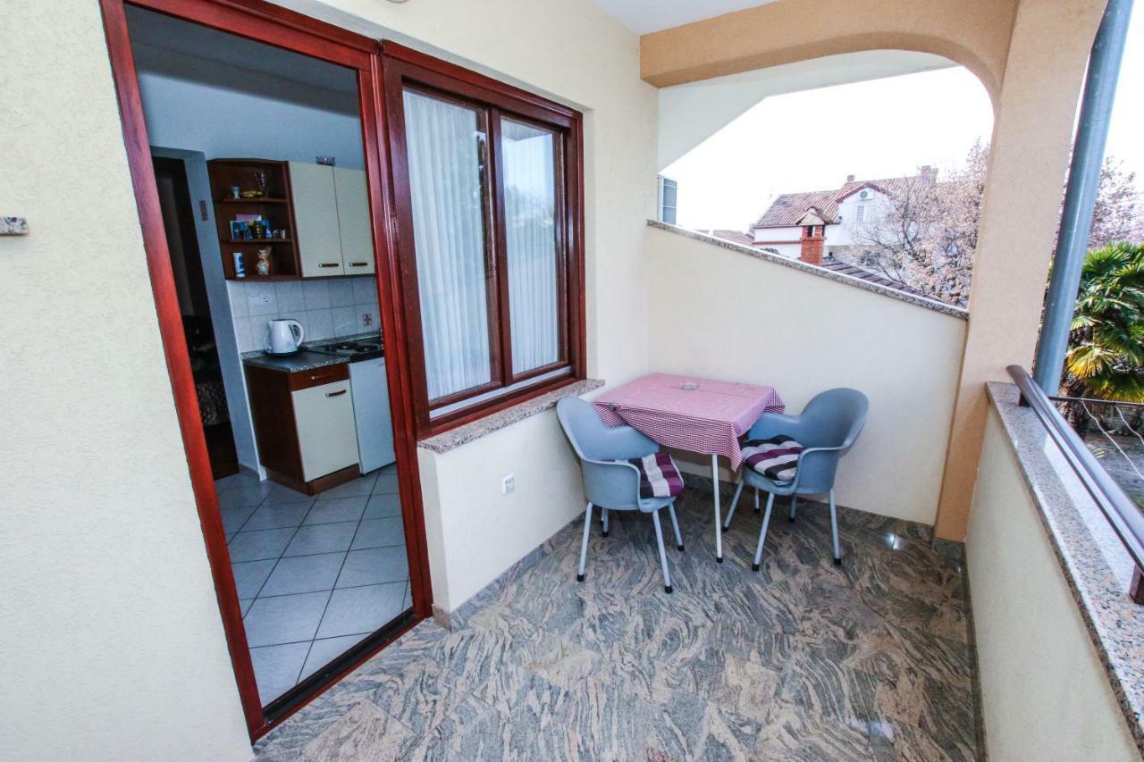 Apartments Ritosa Porec Exterior photo